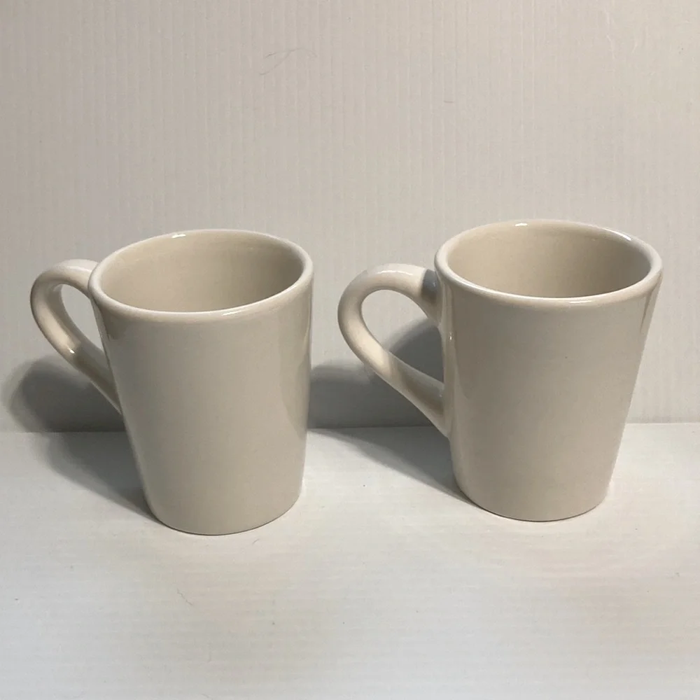 Williams Sonoma Snowmen Holiday Coffee Mug Cups 8 oz SET of 2